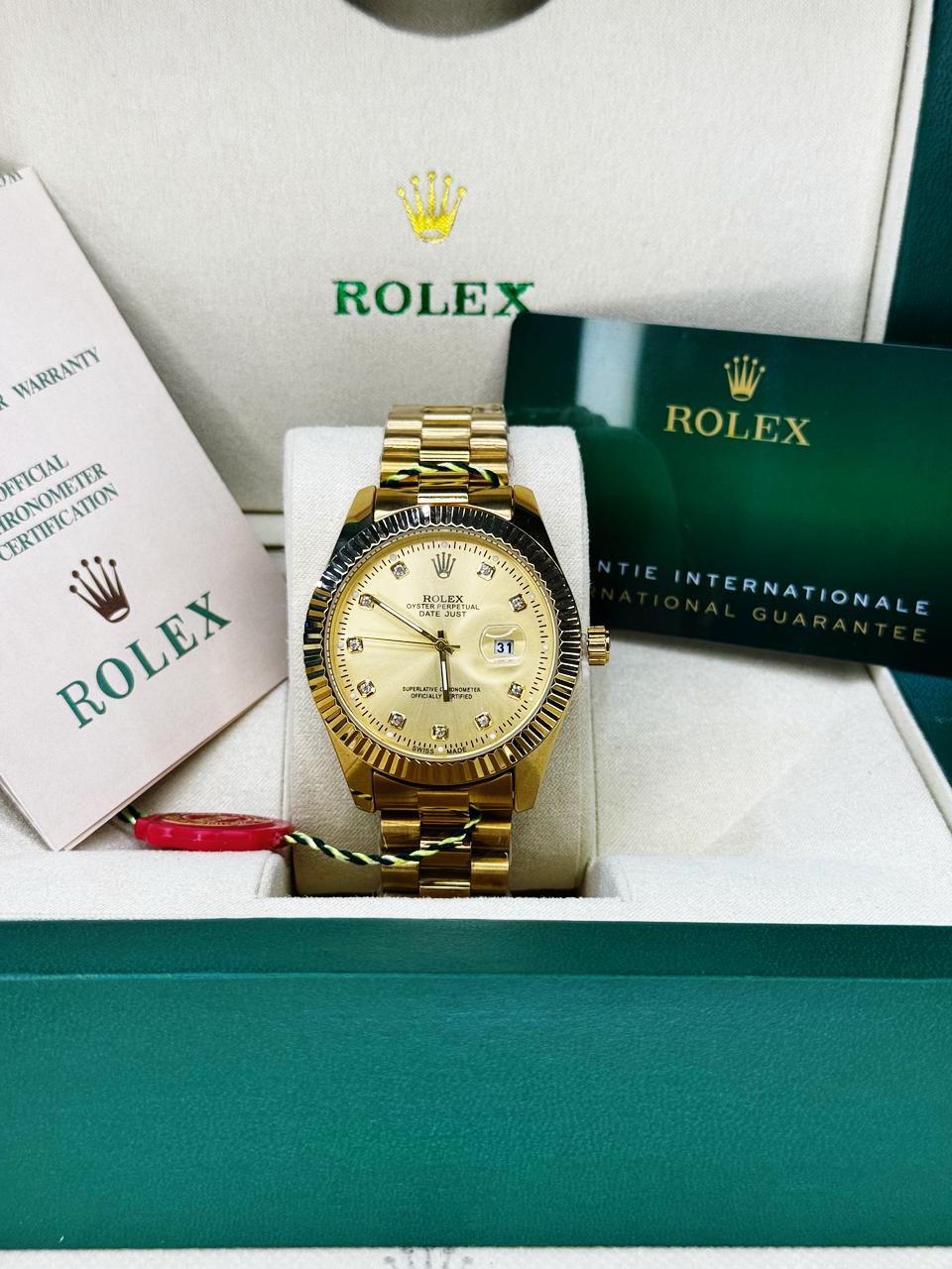 Premium Quality  LUXURY WATCH & DATE-ADJUST