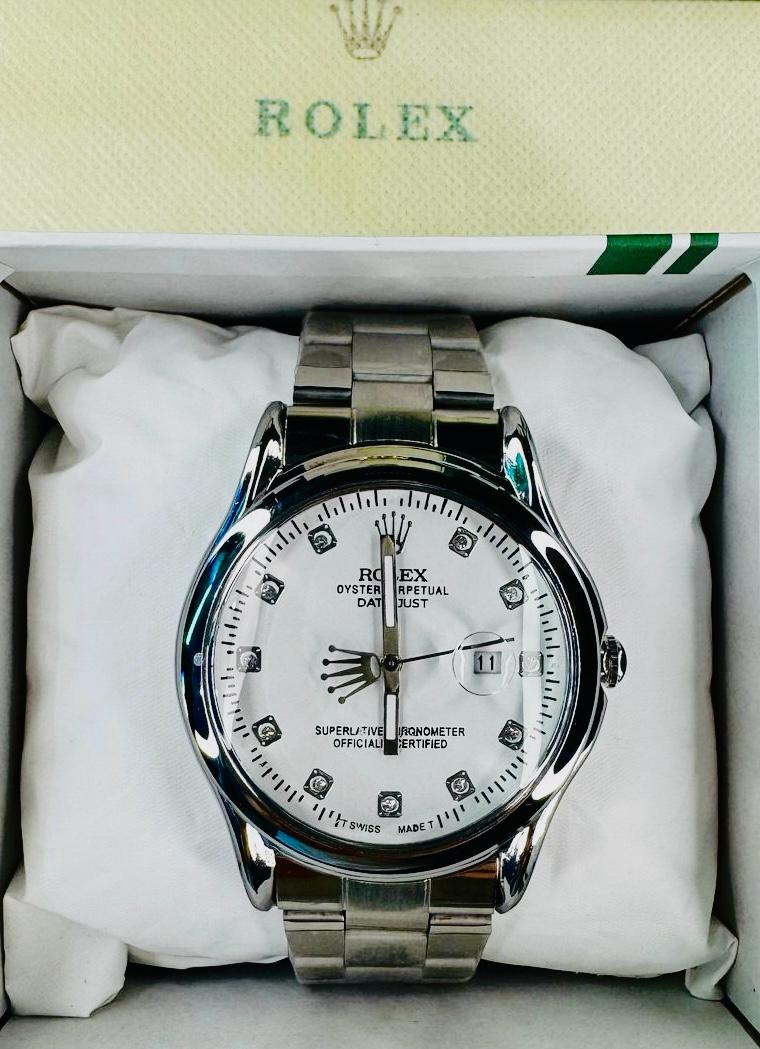 PREMIUM QUALITY WATCH  DATE-ADJUST CHROME FINSH